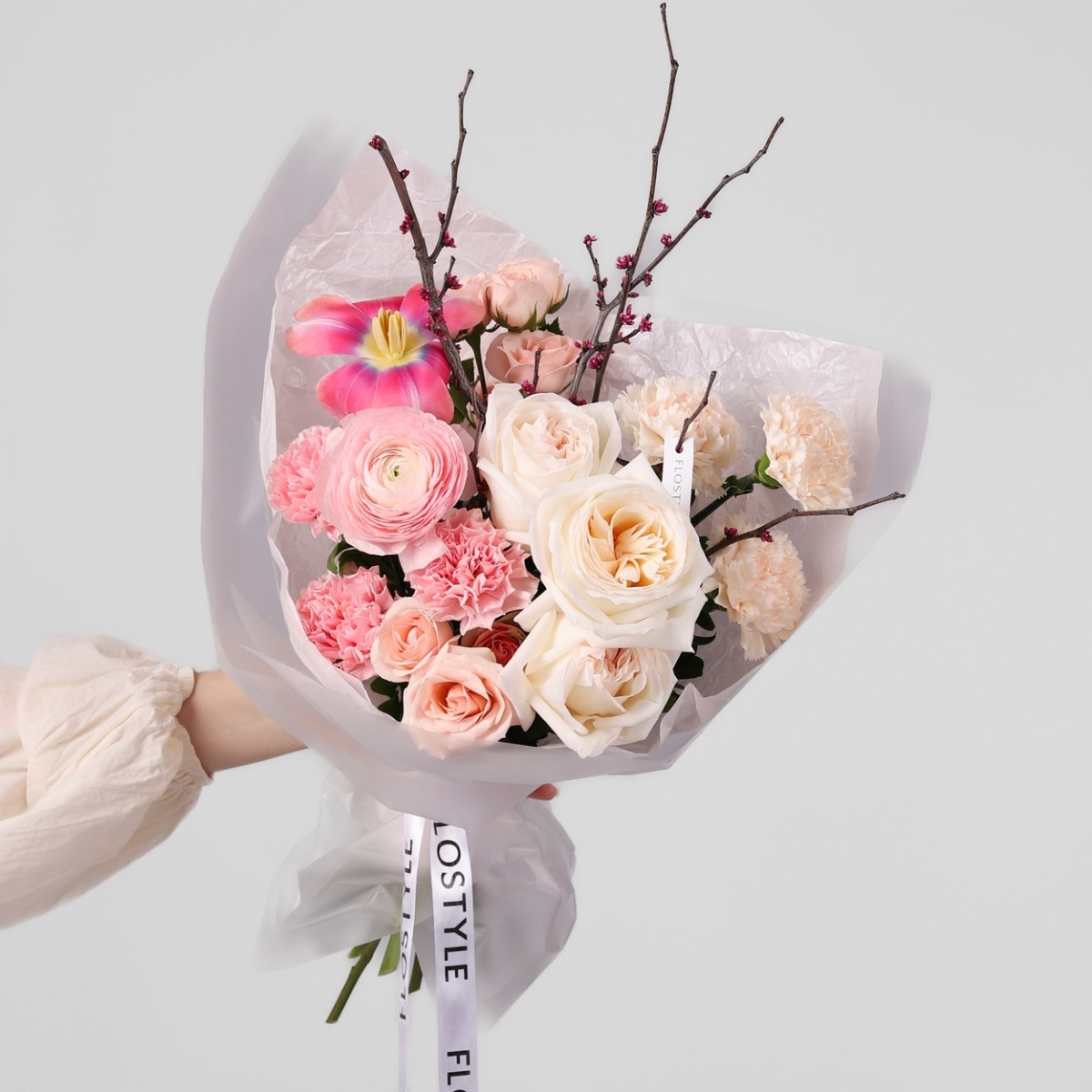 cvetushchie vetki buket 657